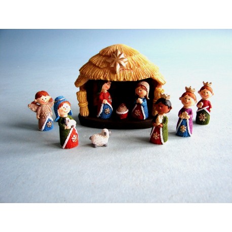 Mini Crèche de Noël aspect Bois et Mousse avec 9 Santons